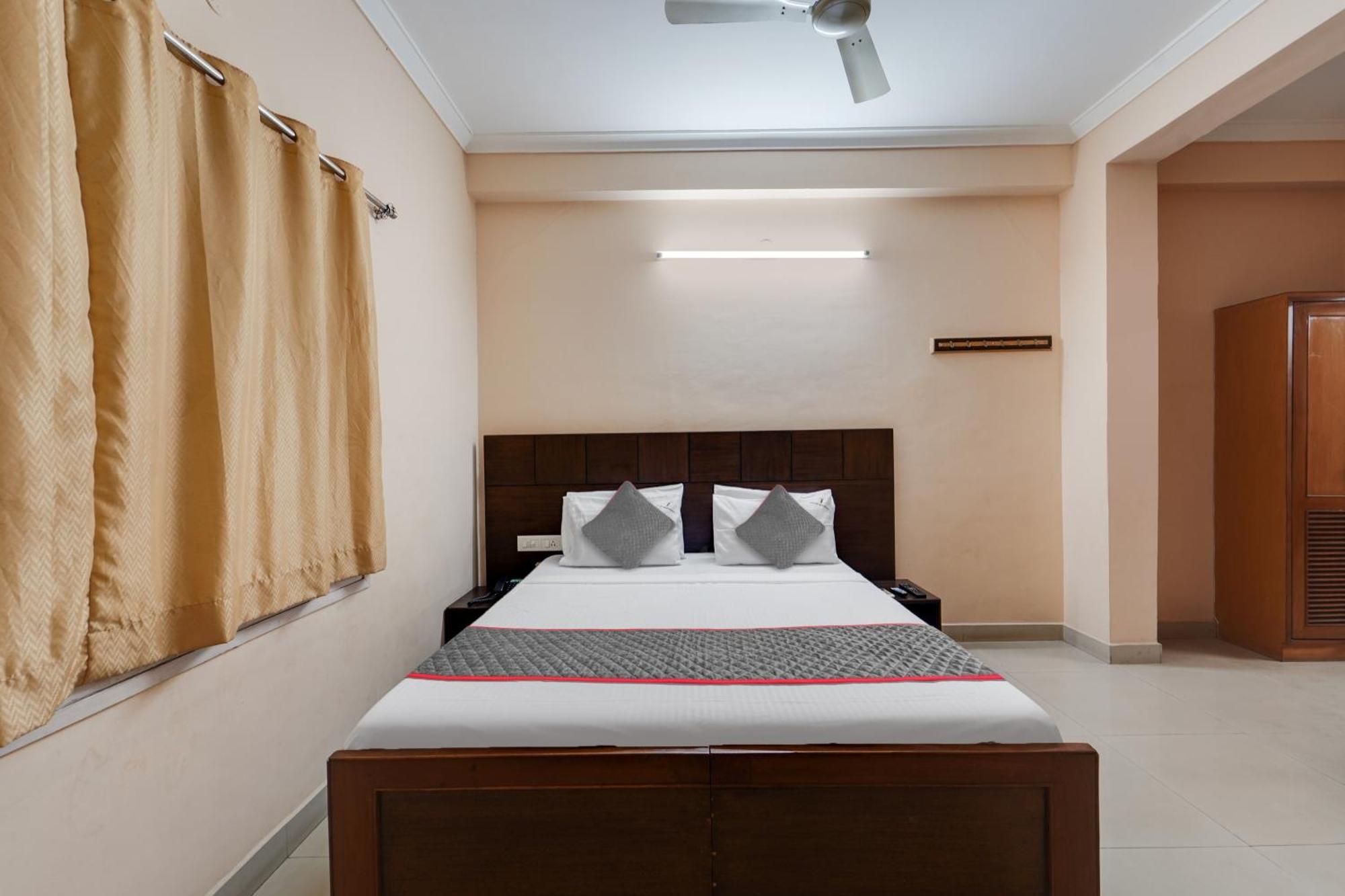 Townhouse Garden City Chennai Exterior photo