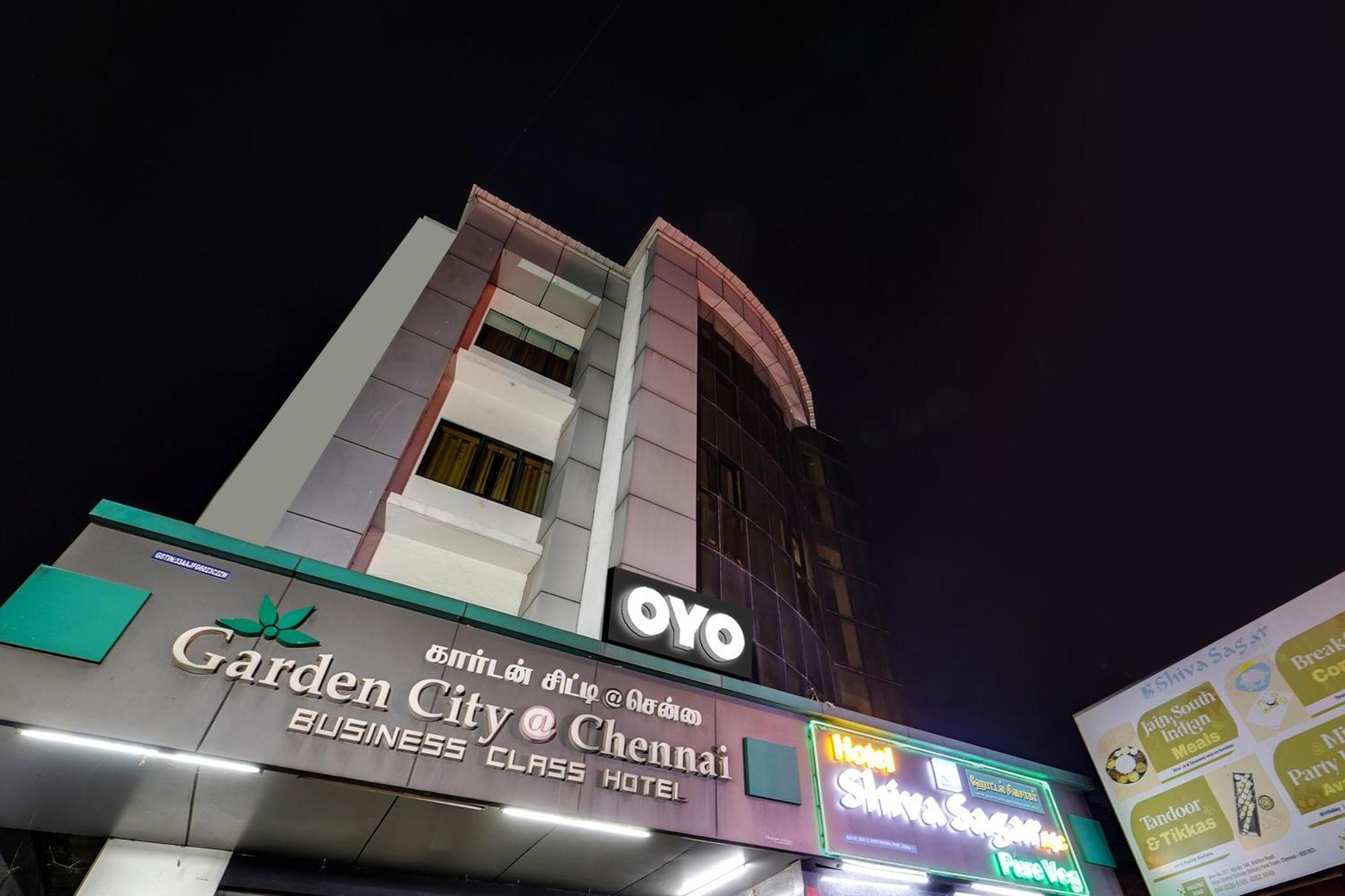 Super Townhouse Garden City Chennai Hotel Exterior photo