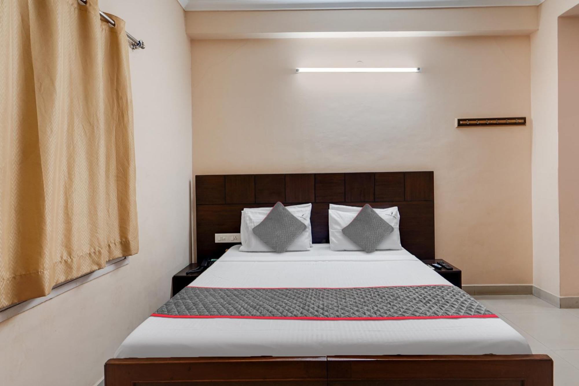 Townhouse Garden City Chennai Exterior photo